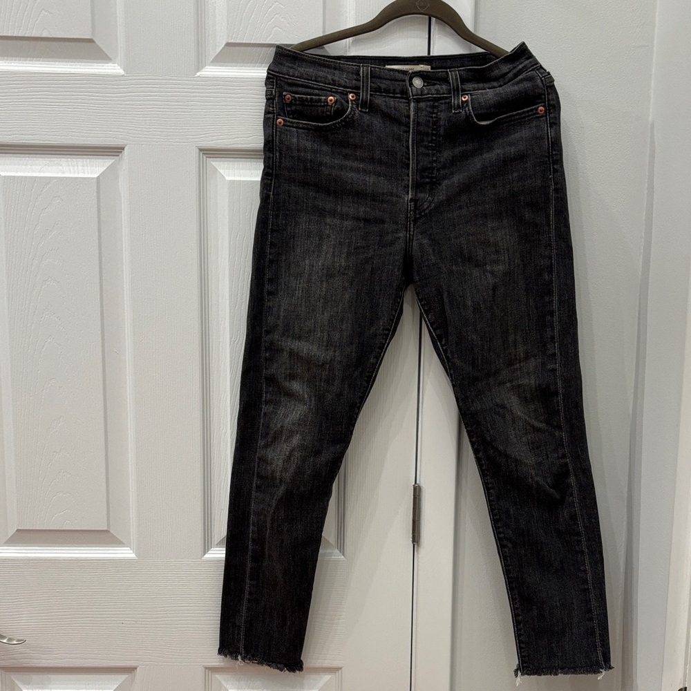 Levi’s Women’s Wedgie Skinny Jeans in black